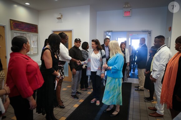 Exclusif - La princesse Stéphanie de Monaco a visité un centre de soins et de réinsertion de l'association Housing Works à Brooklyn à l'occasion de son déplacement à New York pour une réunion de l'ONU, le 8 juin 2016, sur l'éradication du sida d'ici à 2030 © F.Nebinger / Palais Princier / Pool restreint Monaco / Bestimage - Crystal - Visual