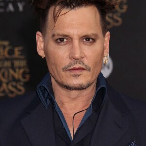Johnny Depp à la première de "Alice de l'autre côté du miroir" au théâtre El Capitan à Los Angeles le 23 mai 2016.