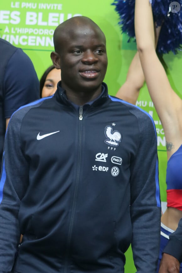 N'Golo Kanté - Sortie en public pour l'équipe de France de football à l'hippodrome de Vincennes le 27 mai 2016. © CVS/Bestimage