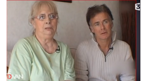 Franck Dubosc et sa mère en 2008 pour Envoyé Spécial.