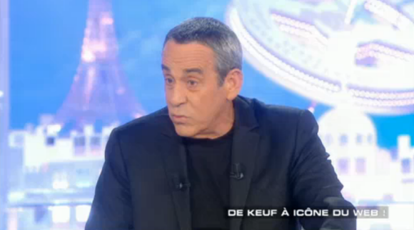 Natoo face à Thierry Ardisson dans "Salut les terriens", le 18 juin 2016 sur Canal+.