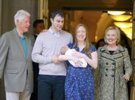 Chelsea Clinton, maman resplendissante avec son fils à la sortie de la maternité