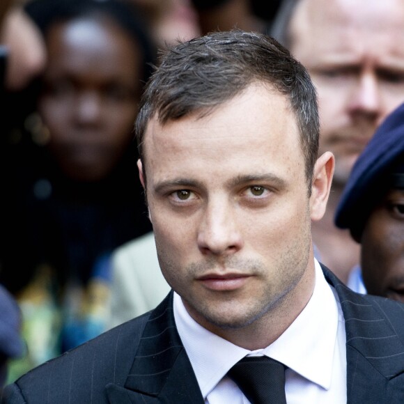 Oscar Pistorius quitte le tribunal de Pretoria, où il a été déclaré coupable d'homicide involontaire. Le 12 septembre 2014