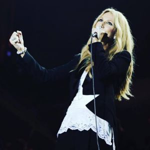 Céline Dion sur scène à Anvers, en Belgique. Facebook, juin 2016