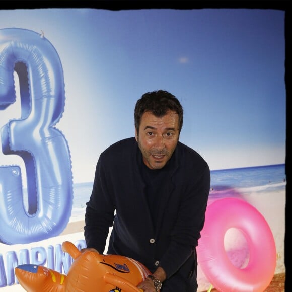 Bernard Montiel - Avant-première du film "Camping 3", de Fabien Onteniente, sur les Champs Elysées au cinéma Gaumont Marignan, à Paris, le 23 juin 2016. © Alain Guizard23/06/2016 - Paris