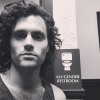 Penn Badgley : son nouveau look et sa nouvelle vie dévoilés sur Instagram