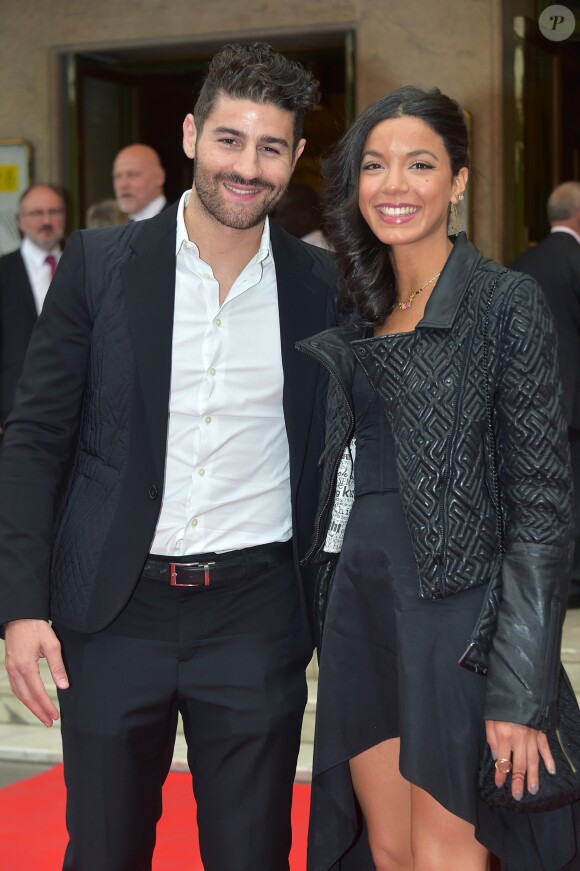 Cyril Benzaquen et une amie - 22ème Gala "Musique contre l'oubli" au profit d'Amesty International au thêatre des Champs-Elysées à Paris le 28 juin 2016. © Giancarlo Gorassini / Bestimage