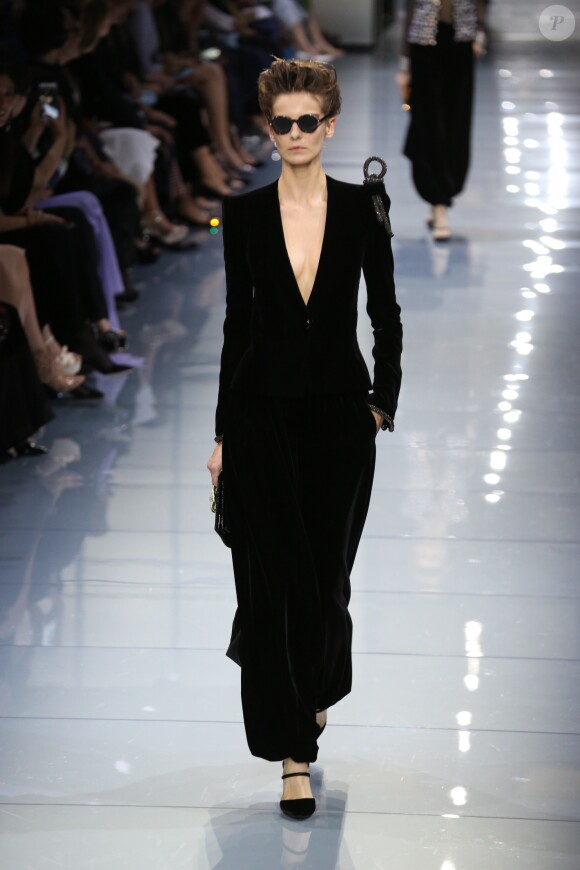 Défilé Giorgio Armani Privé (collection Haute Couture automne-hiver 2016/17) au Palais de Chaillot à Paris, France, le 5 juillet 2016.