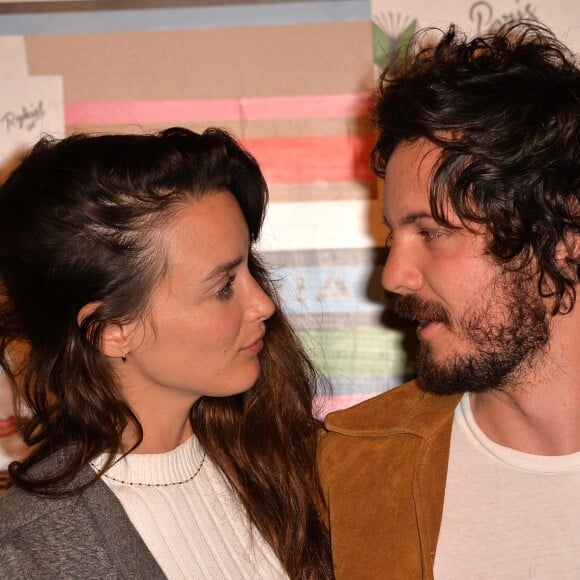 Charlotte Le Bon et son compagnon Mathieu Cesar à la soirée "Club Saint-Germain Sonia Rykiel - Lancôme Paris" à l'école nationale supérieure des Beaux-Arts à Paris, le 6 juillet 2016. © CVS-Veeren/Bestimage