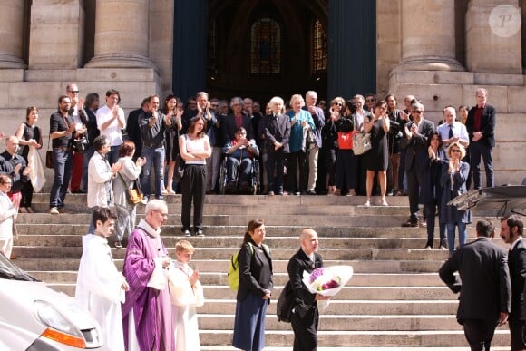 Obsèques du comédien parolier Roger Dumas en l'église Saint-Roch à Paris le 7 juillet 2016.