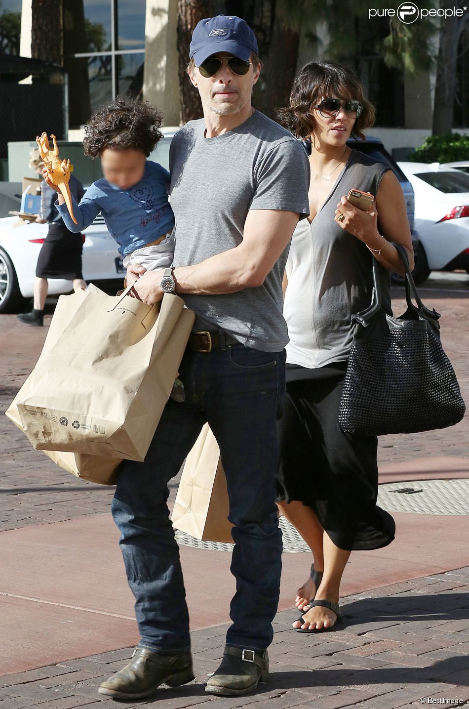 Halle Berry, son mari Olivier Martinez et leur fils Maceo lors d
