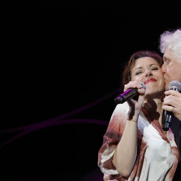 Tina Arena, Gérard Lenorman - Concert lors de la journée de l'association "Enfant Star & Match" à la Pinède de Juan Les Pins le 8 juillet 2016.