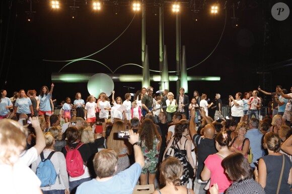 Axel Bauer, Tex, Dani Lary, Véronique De Villèle - Concert lors de la journée de l'association "Enfant Star & Match" à la Pinède de Juan Les Pins le 8 juillet 2016.
