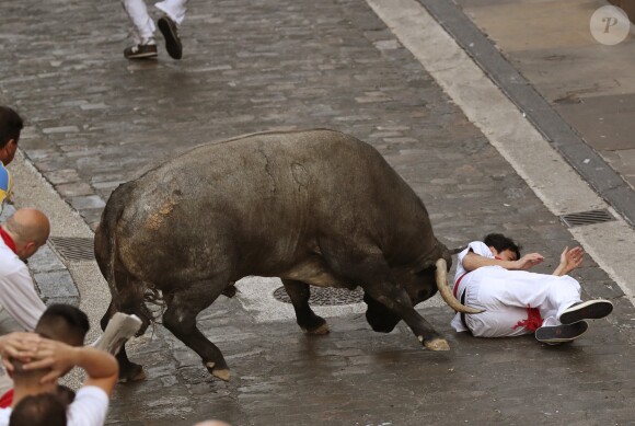 Corrida de rues durant le festival de Sanfermines 2016 à Pampelune le 9 juillet 2016.