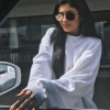 Kylie Jenner la bague au doigt sur une photo d'elle publiée sur sa page Instagram, le 9 juillet 2016