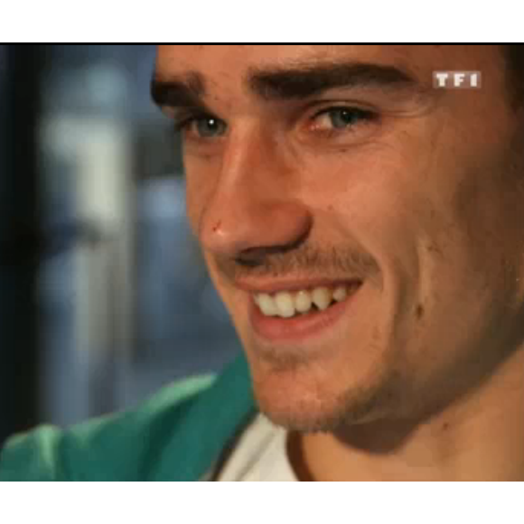 Antoine Griezmann et ses proches s'expriment dans "Sept à Huit" sur TF1. Le 10 juillet 2016.