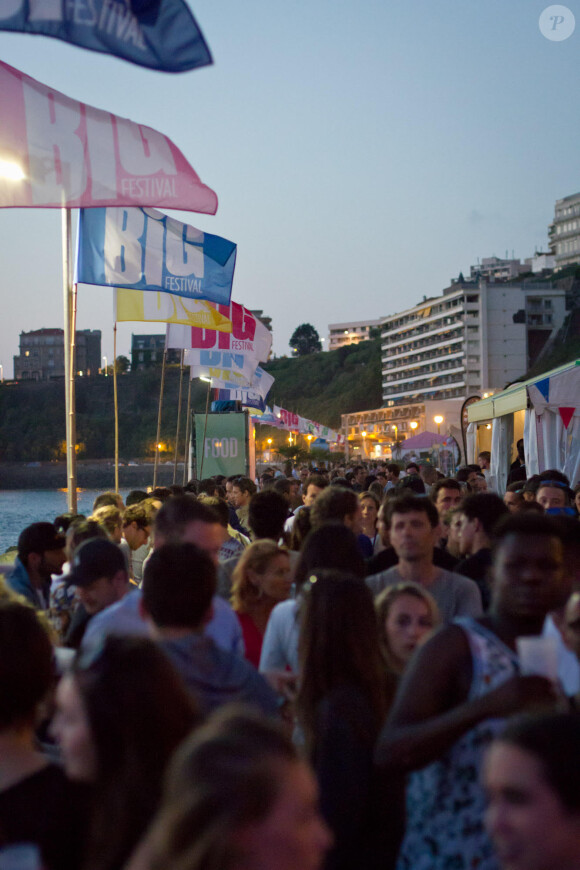 Ambiance au BIG Festival qui a démarré samedi 9 juillet 2016 à Biarritz.