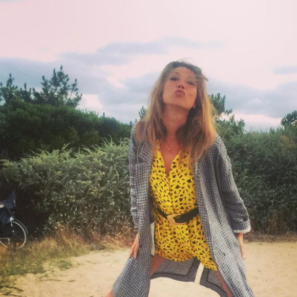 Laura Smet au Cap-Ferret en Gironde, juillet 2016.