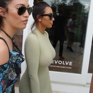 Kim Kardashian assiste à la "Revolve Summer Splash Party à Southampton, le 16 juillet 2016. © CPA/Bestimage