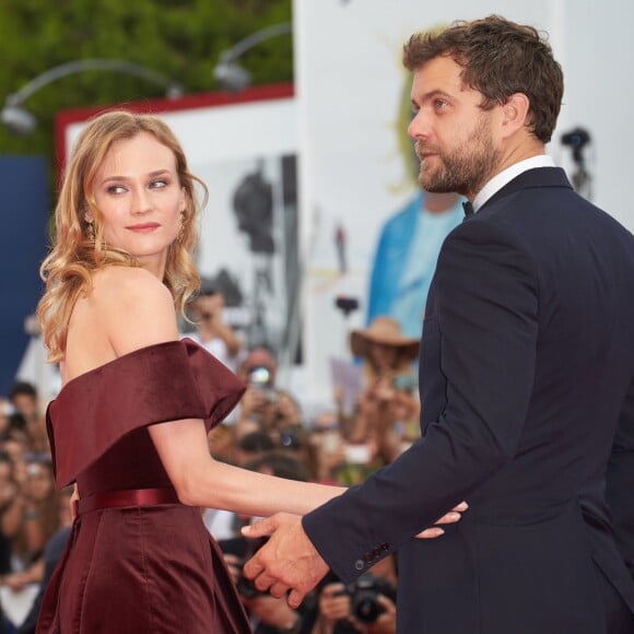 Diane Kruger et son compagnon Joshua Jackson - Tapis rouge du film Black Mass (Strictly Criminal) lors du 72ème festival du film de Venise (la Mostra), le 4 septembre 2015.