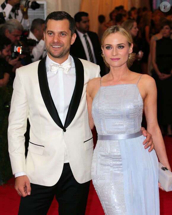 Diane Kruger et son compagnon Joshua Jackson - Soirée du Met Ball / Costume Institute Gala 2014: "Charles James: Beyond Fashion" à New York, le 5 mai 2014.