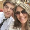 Elizabeth Hurley et son fils Damian, 14 ans. (Mai 2016).