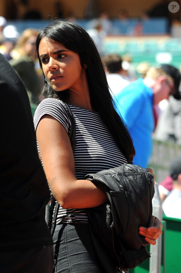 La chanteuse Shy'm était présente au Monte Carlo Country Club à Roquebrune Cap Martin le 14 avril 2016 pour soutenir son compagnon le tennisman français Benoît Paire