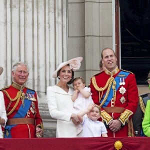 Le prince George de Cambridge avec la famille royale lors de la parade Trooping the Colour à Londres le 11 juin 2016.