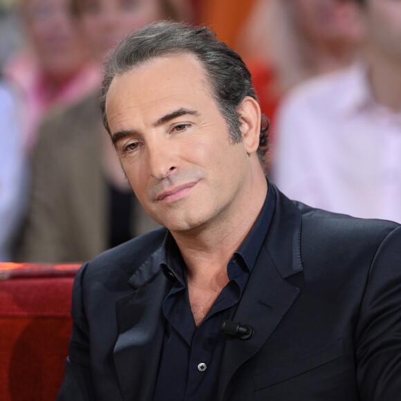 Jean Dujardin - Enregistrement de l'émission "Vivement Dimanche" à Paris le 25 Novembre 2015 et qui sera diffusée le 29 Novembre 2015.
