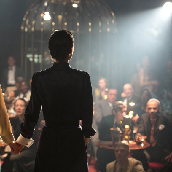 Natalie Portman et Lily-Rose Depp dans Planetarium.