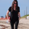 Exclusif - Khloe Kardashian à la plage à Miami le 19 septembre 2012