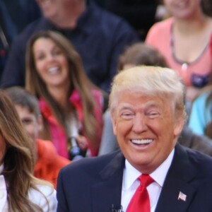 Donald Trump et sa femme Melania Trump à l'émission "Today" à la Trump Town Hall, Rockefeller Plaza à New York, le 21 avril 2016