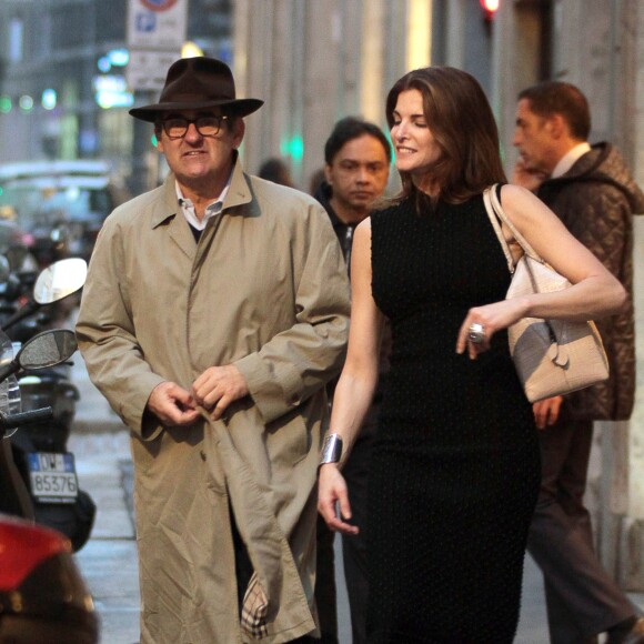 Exclusif - no web - Prix Special - Stephanie Seymour essaye des sous-vetements sexy dans une boutique de lingerie "Agent provocateur" a Milan sous le regard de son mari Peter Brant - le 22/10/2013  For germany call for Price - No web Exclusive... 51240824 Model Stephanie Seymour does some shopping for sexy lingerie at Agent Provocateur in Milan, Italy with her husband Peter Brant on October 22, 2013.22/10/2013 - Milan