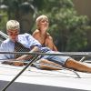 Justin Bieber passe la journée sur son yacht avec son petit frère Jaxon et Alexandra Rodriguez à Miami. Après s'être reposé à l'avant du bateau il passera quelques temps à s'amuser sur son wavejet. Le 5 juillet 2016