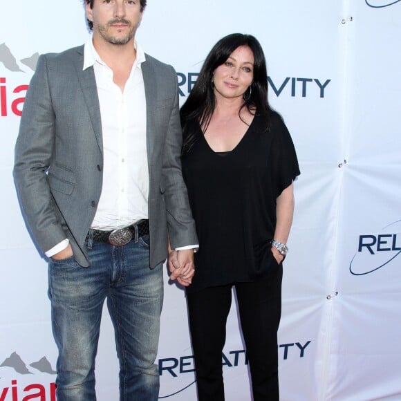 Shannen Doherty et son mari Kurt Iswarienko lors de la soirée "Pathway To The Cure: A fundraiser " au bénéfice de Susan G. Komen à l'aéroport de Santa Monica, le 11 juin 2014.