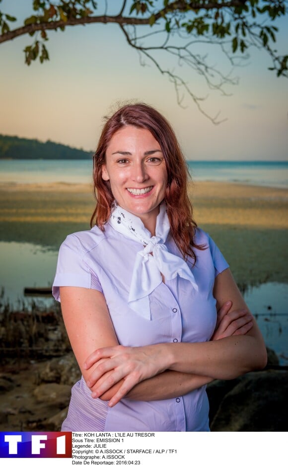 Julie, candidat de "Koh Lanta : L'île au trésor".