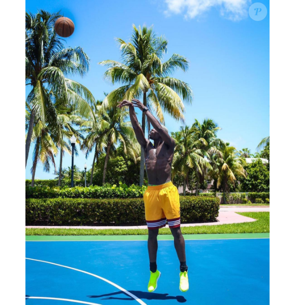 Paul Pogba joue au basket lors de ses vacances aux Etats-Unis, été 2016, photo Instagram.