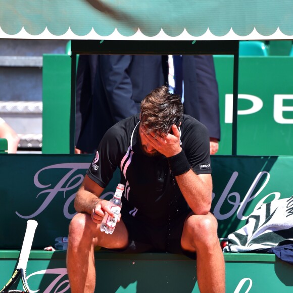 Le tennisman français Benoît Paire a raté sa journée au Monte Carlo Country Club à Roquebrune Cap Martin le 14 avril 2016 malgré le soutient de sa fiancée la chanteuse Shy'm.