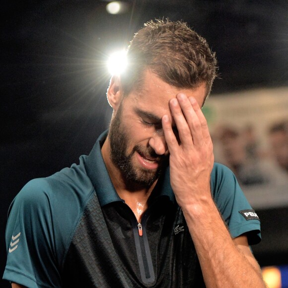 Benoît Paire - La chanteuse Shy'm (Tamara Marthe) encourage son petit-ami Benoît Paire lors du tournoi BNP Paribas Masters à l'Accor Hotels Arena à Paris le 3 novembre 2015. Malgré les encouragements de sa dulcinée, Benoît Paire à été éliminé par Gilles Simon au 2e tour du BNP Paribas Masters (6-4, 4-6, 6-1). © Veeren / Bestimage