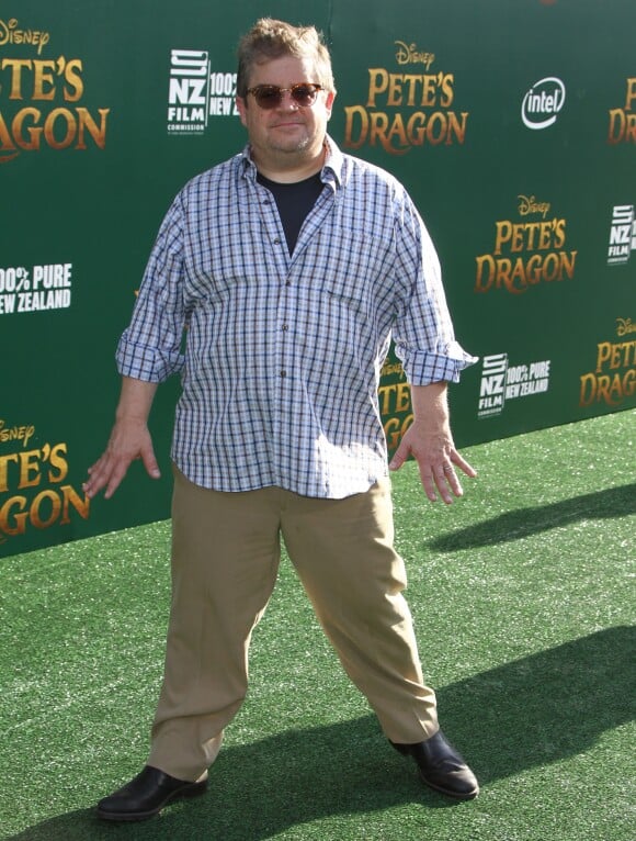 Patton Oswalt à la première de Pete's Dragon au théâtre El Capitan à Hollywood, le 8 août 2016