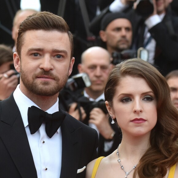 Justin Timberlake et Anna Kendrick (habillée en Stella McCartney) - Montée des marches du film "Café Society" pour l'ouverture du 69e Festival International du Film de Cannes. Le 11 mai 2016. © Giancarlo Gorassini/Bestimage