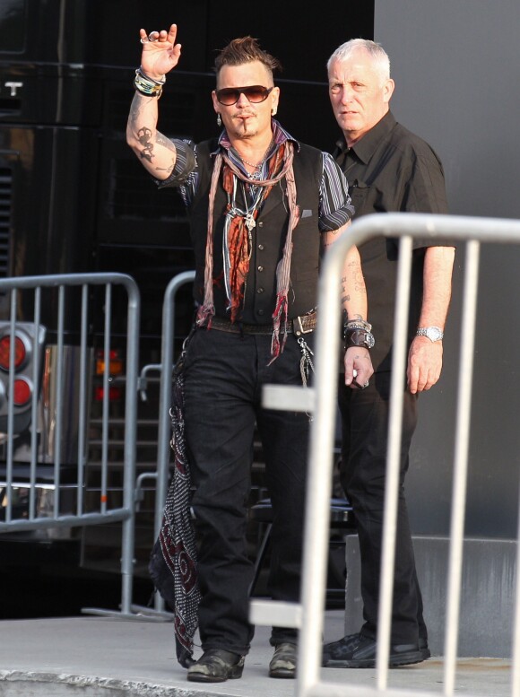 Exclusif - Johnny Depp et Joe Perry arrivent pour leur concert au Casino Sands à Bethlehem en Pennsylvanie, le 1er juillet 2016