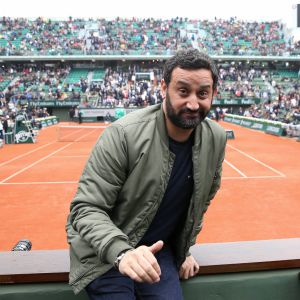 Cyril Hanouna - People dans les tribunes lors du Tournoi de Roland-Garros (les Internationaux de France de tennis) à Paris, le 29 mai 2016. © Dominique Jacovides/Bestimage