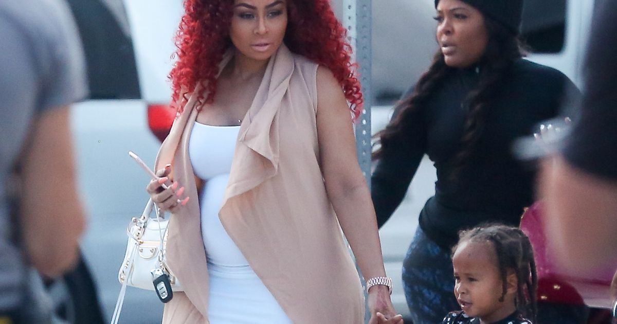Blac Chyna (Angela Renée White) et son fils King Cairo à Woodland Hills ...