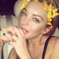 Lindsay Lohan porte toujours sa bague de fiançailles, un mois après le scandale