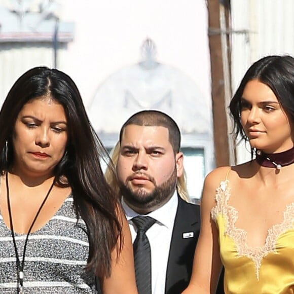 Kendall Jenner arrive aux studios de l'émission 'Jimmy Kimmel Live' à Los Angeles, le 24 août 2016.