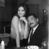 Kendall Jenner et Guillermo Rodriguez dans les coulisses du plateau de 'Jimmy Kimmel Live!'. Los Angeles, le 4 août 2016.