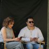 Casper Smart rejoint sa compagne Jennifer Lopez sur le tournage de la série "Shades of Blue" à New York, le 11 juillet 2016.