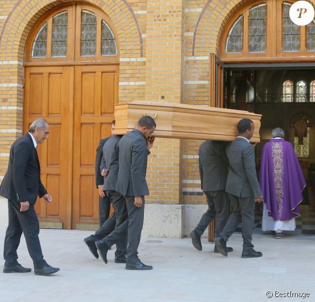 Obsèques de Jacqueline Pagnol en l'église Saint-Honoré d'Eylau à Paris, en présence de sa famille et ses proches. Le 26 août 2016