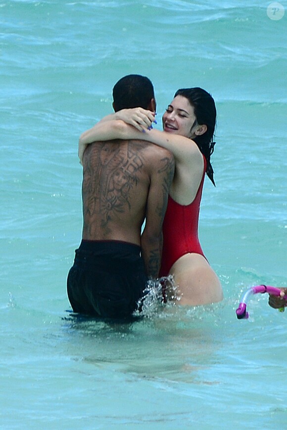 Exclusif-  Kylie Jenner et son compagnon Tyga aux Bahamas, le 12 août 2016